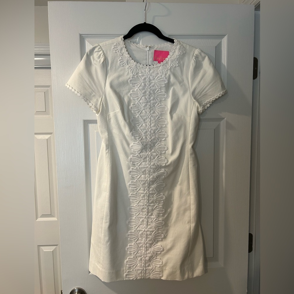 White Lilly Pulitzer Maisie Shift Dress size: 4